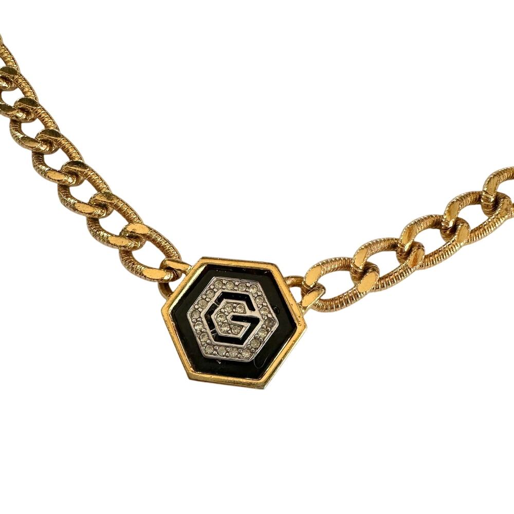 Givenchy Necklace with "G" in Hexagonal Pendant of Black Enamel and Rhinestones - Picture 9 of 15